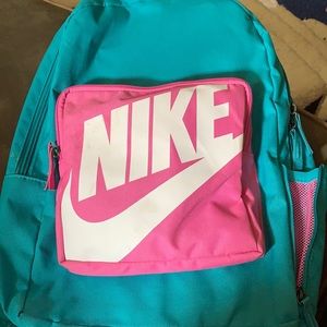Gently used Nike backpack!